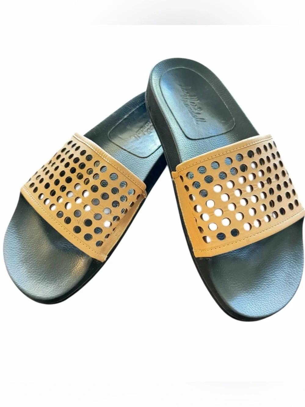 LOEFFLER RANDALL | Cat Pool Slide Snadals